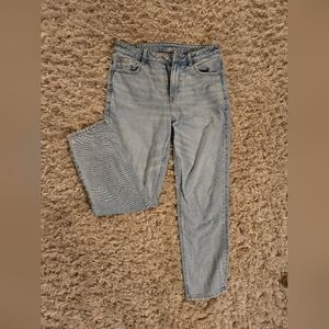 American Eagle mom jeans
